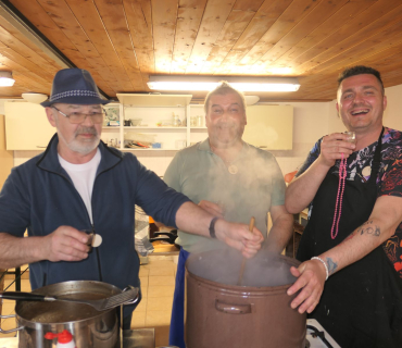 Obecní zabíjačka 2023 Sadová