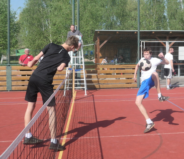 Nohejbalový turnaj v Sadové