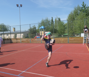 Nohejbalový turnaj v Sadové