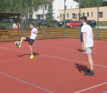 Nohejbalový turnaj v Sadové