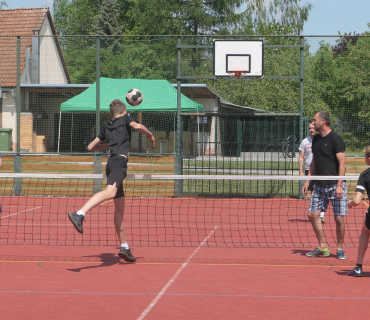 Nohejbalový turnaj v Sadové