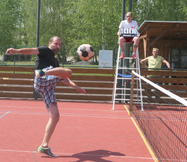 Nohejbalový turnaj v Sadové