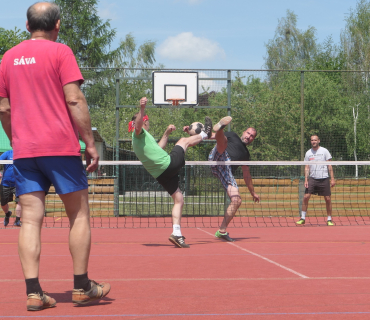 Nohejbalový turnaj v Sadové