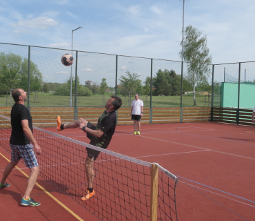 Nohejbalový turnaj v Sadové