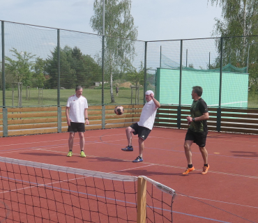 Nohejbalový turnaj v Sadové