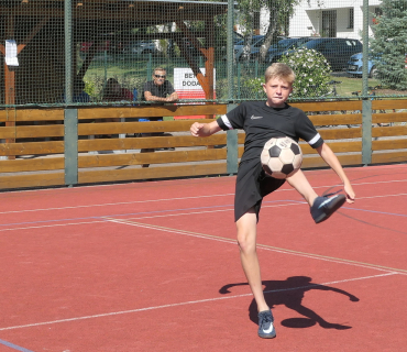 Nohejbalový turnaj losovaných dvojic a koncert Dechového orchestru MHK