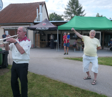 Nohejbalový turnaj losovaných dvojic a koncert Dechového orchestru MHK