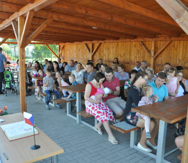 Vítání občánků a prvňáčků v Sadové 2018