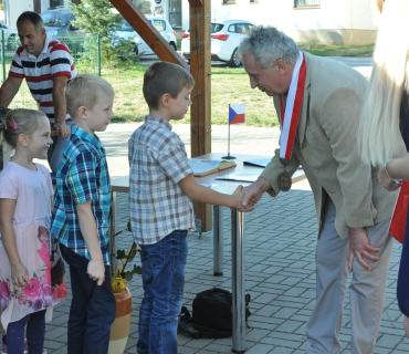Vítání občánků a prvňáčků v Sadové 2018