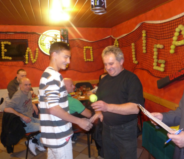 Fotogalerie slavnostního vyhlášení výsledků Sadovské tenisové ligy 2013