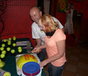 Fotogalerie slavnostního vyhlášení výsledků Sadovské tenisové ligy 2013